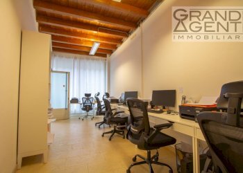 Foto 15 - Stable - Palace Via mazzini
 
75, Bussolengo - photo 15