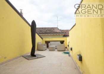 Foto 19 - Stable - Palace Via mazzini
 
75, Bussolengo - photo 19