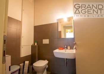 Foto 24 - Stable - Palace Via mazzini
 
75, Bussolengo - photo 24