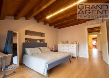 Foto 30 - Stable - Palace Via mazzini
 
75, Bussolengo - photo 30