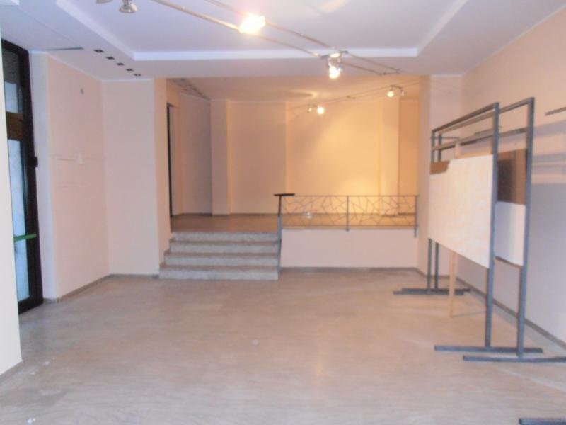 Foto 2 - Locale Commerciale Via dei Laureati, Grottammare - foto 2