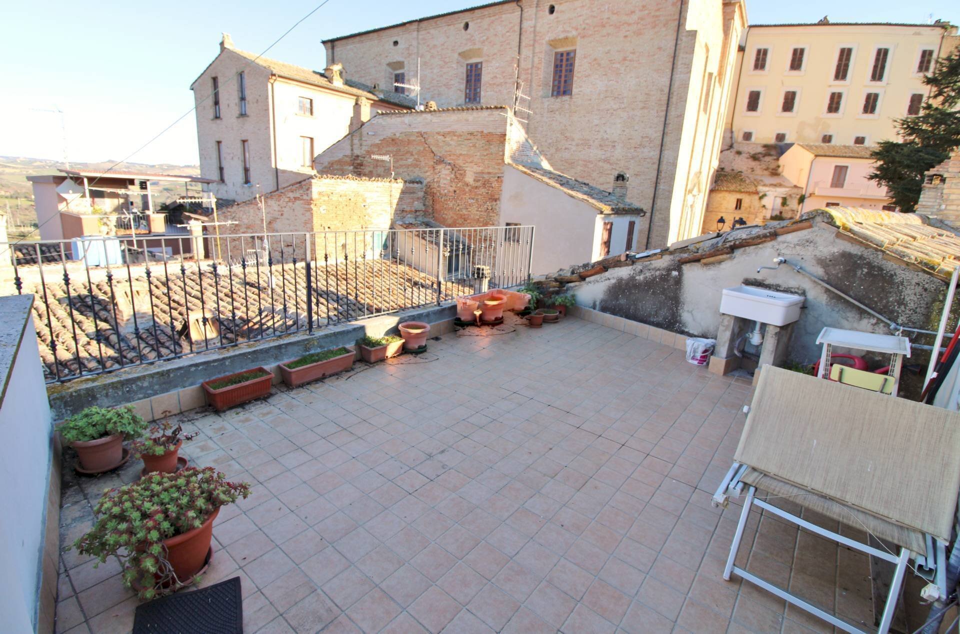 Foto 1 - Casa indipendente via mazzini
 
22, Monsampolo del Tronto - foto 1