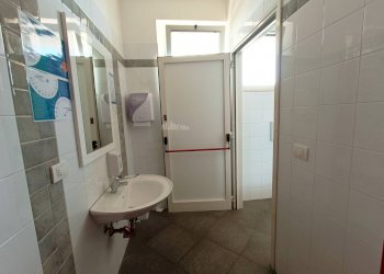 Foto 13 - Locale Commerciale LUNGOMARE EUROPA
 
62, Martinsicuro - foto 12