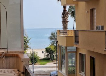 Foto 2 - Bilocale Via Clara Maffei
 
97, San Benedetto del Tronto - foto 2