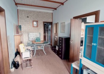 Foto 8 - Locale Commerciale via alcide de gasperi
 
13, Monsampolo del Tronto - foto 7