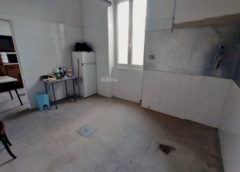 Foto 13 - Locale Commerciale via alcide de gasperi
 
13, Monsampolo del Tronto - foto 12