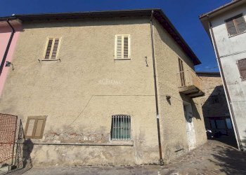 Foto 3 - Casa indipendente piazza regina margherita
 
4, Maltignano - foto 3