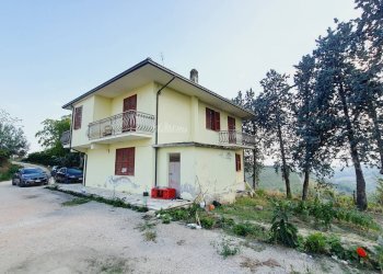 Foto 1 - Independent house Contrada San Lazzaro
 
95, Offida - photo 1