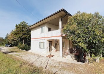 Foto 2 - Casa indipendente via roma, Castel di Lama - foto 2