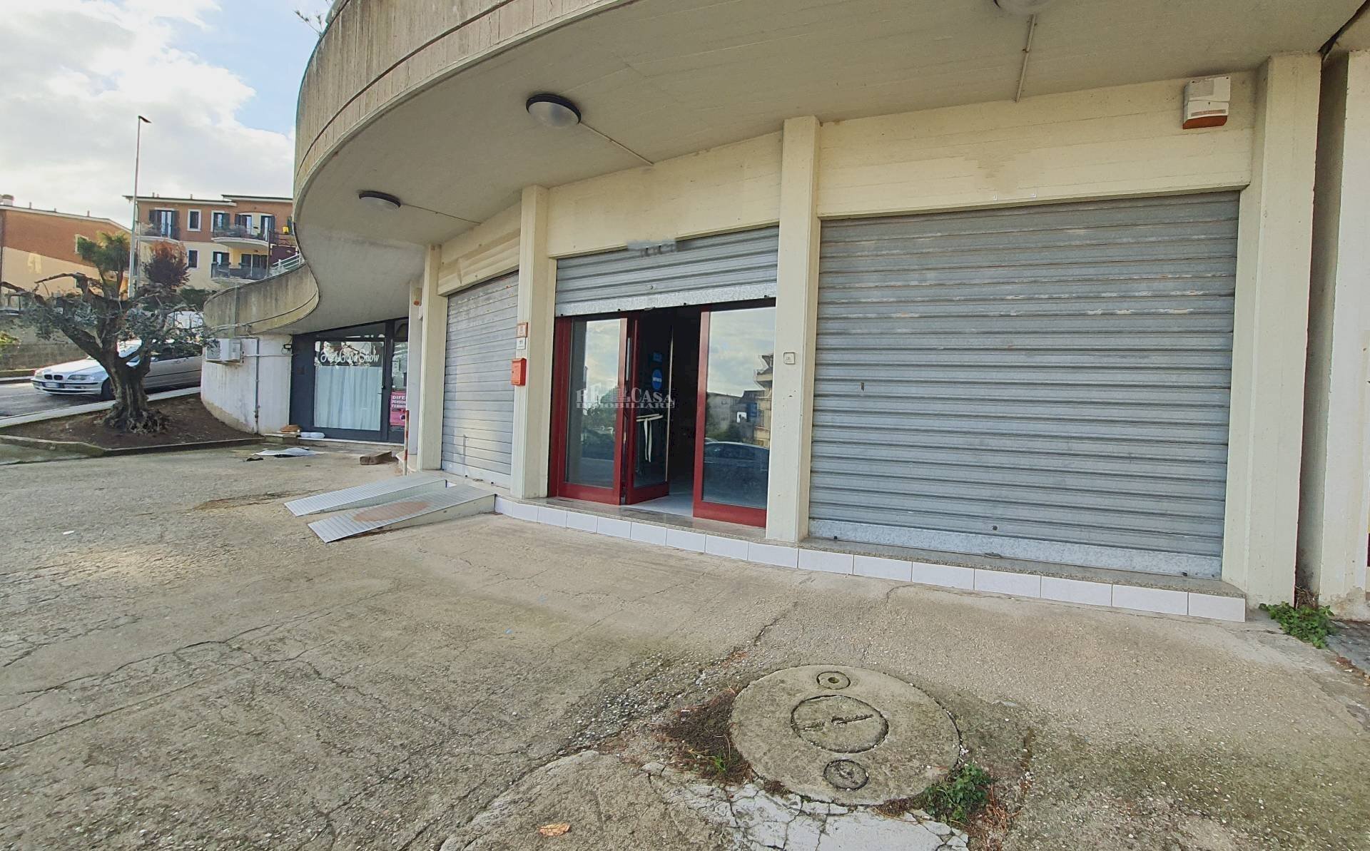 Foto 1 - Locale Commerciale via mediterraneo, Monteprandone - foto 1