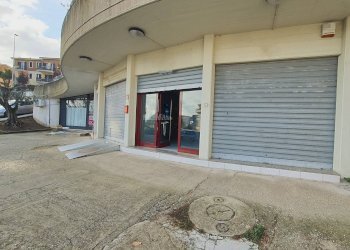 Foto 1 - Locale Commerciale via mediterraneo, Monteprandone - foto 1