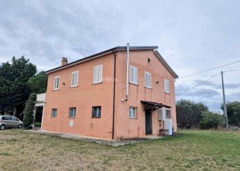 Foto 1 - Independent house Contrada San Giovanni
 
4, Monsampolo del Tronto - photo 1