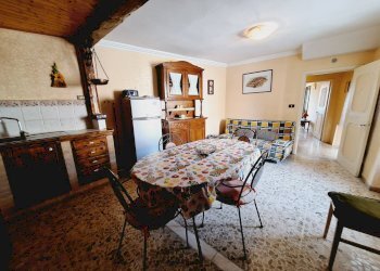 Foto 16 - Casa indipendente piazza fiume
 
6, Montefiore dell'Aso - foto 16