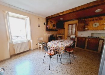 Foto 18 - Casa indipendente piazza fiume
 
6, Montefiore dell'Aso - foto 18