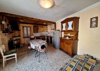 Foto 19 - Casa indipendente piazza fiume
 
6, Montefiore dell'Aso - foto 19