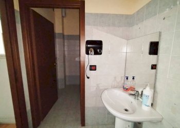 Foto 10 - Locale Commerciale via val badia, San Benedetto del Tronto - foto 9