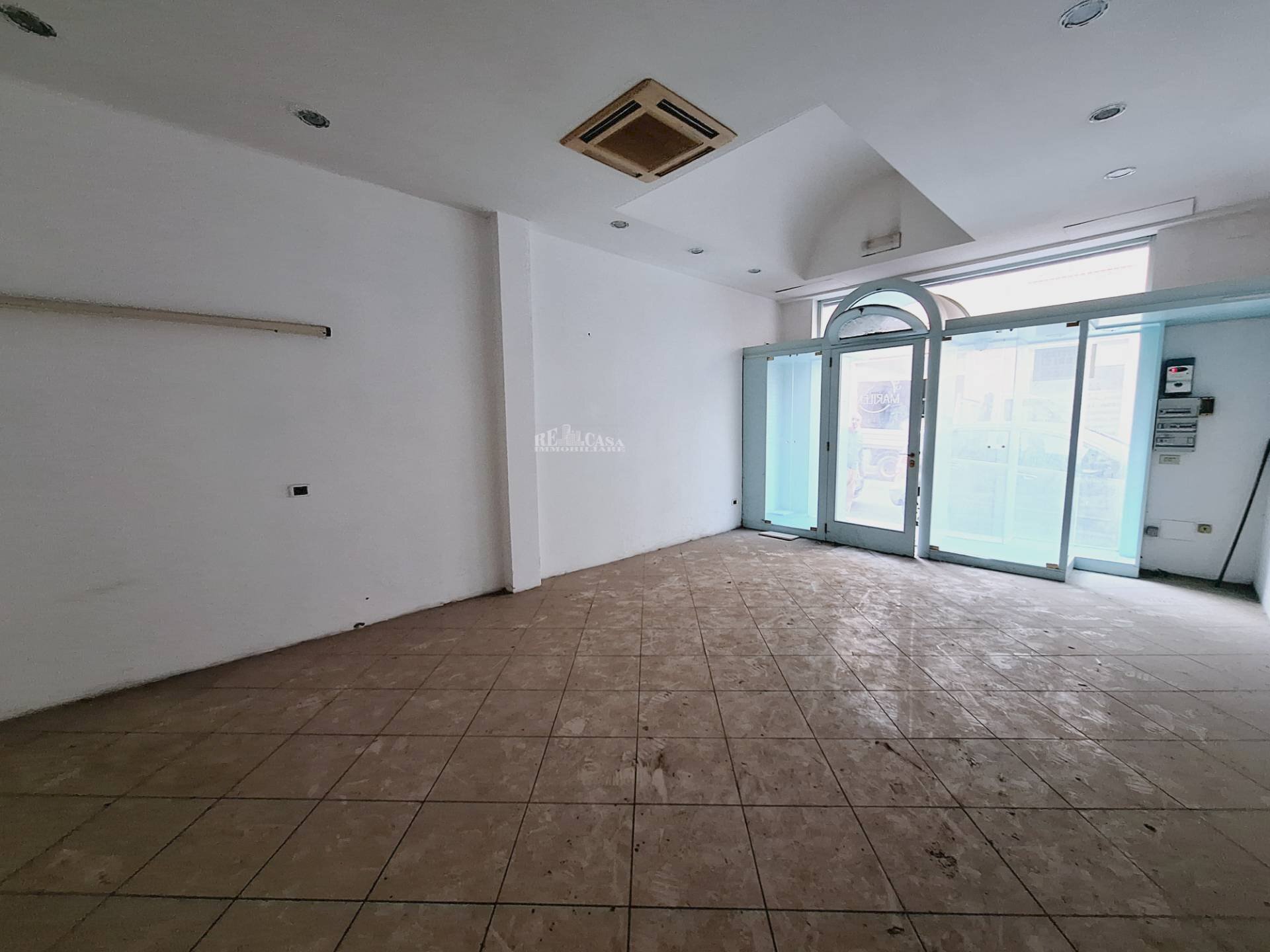 Foto 2 - Commercial Premises via risorgimento, San Benedetto del Tronto - photo 2