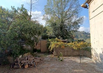 Foto 13 - Rustic contrada piane santi
 
15, Massignano - photo 13