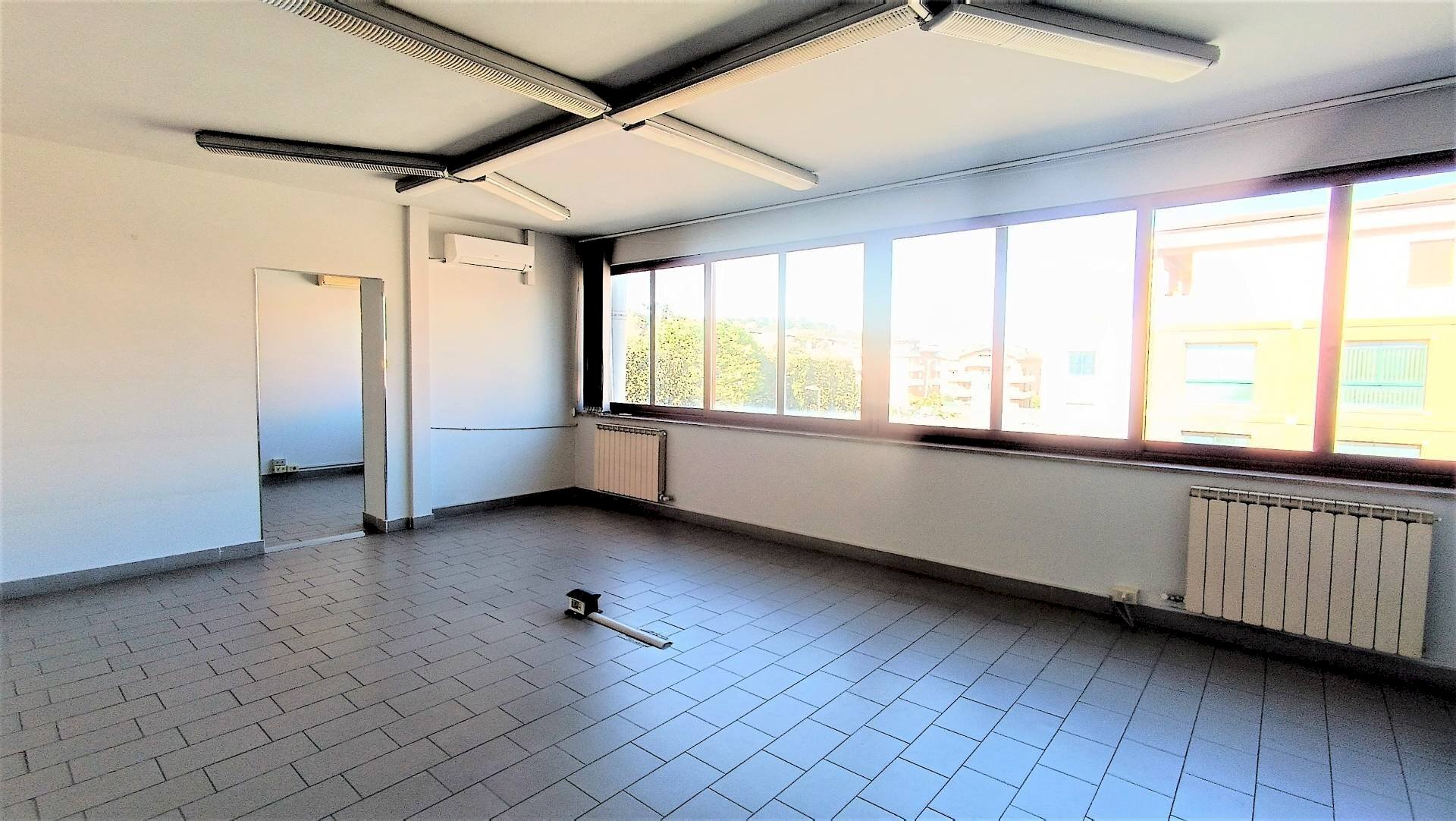 Foto 2 - Office canada, Porto Sant'Elpidio - photo 2