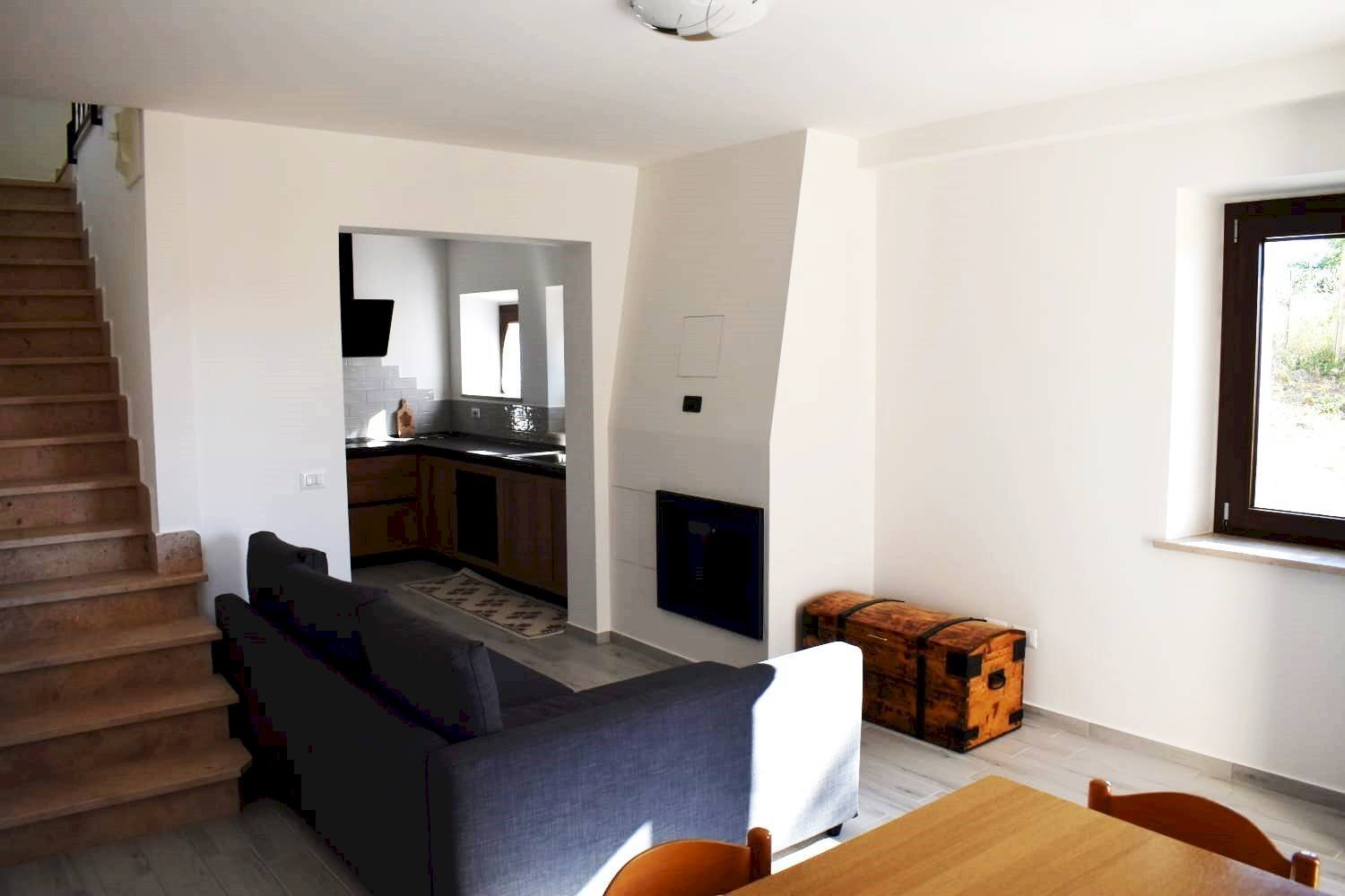 Foto 1 - Casa indipendente vetice, Montefortino - foto 1