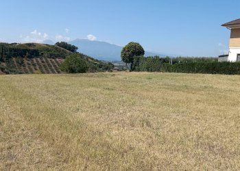 Foto 2 - Terreno edificabile strada provinciale 18
snc, Castorano - foto 2