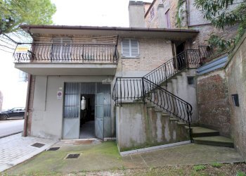 Foto 4 - Casa indipendente gorizia
 
9, Campofilone - foto 4