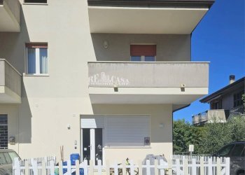 Foto 1 - Trilocale Aspromonte
 
20, Porto Sant'Elpidio - foto 1