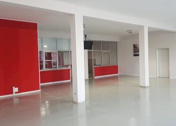 Foto 3 - Shop via donegallia
 
189, Cesena - photo 3