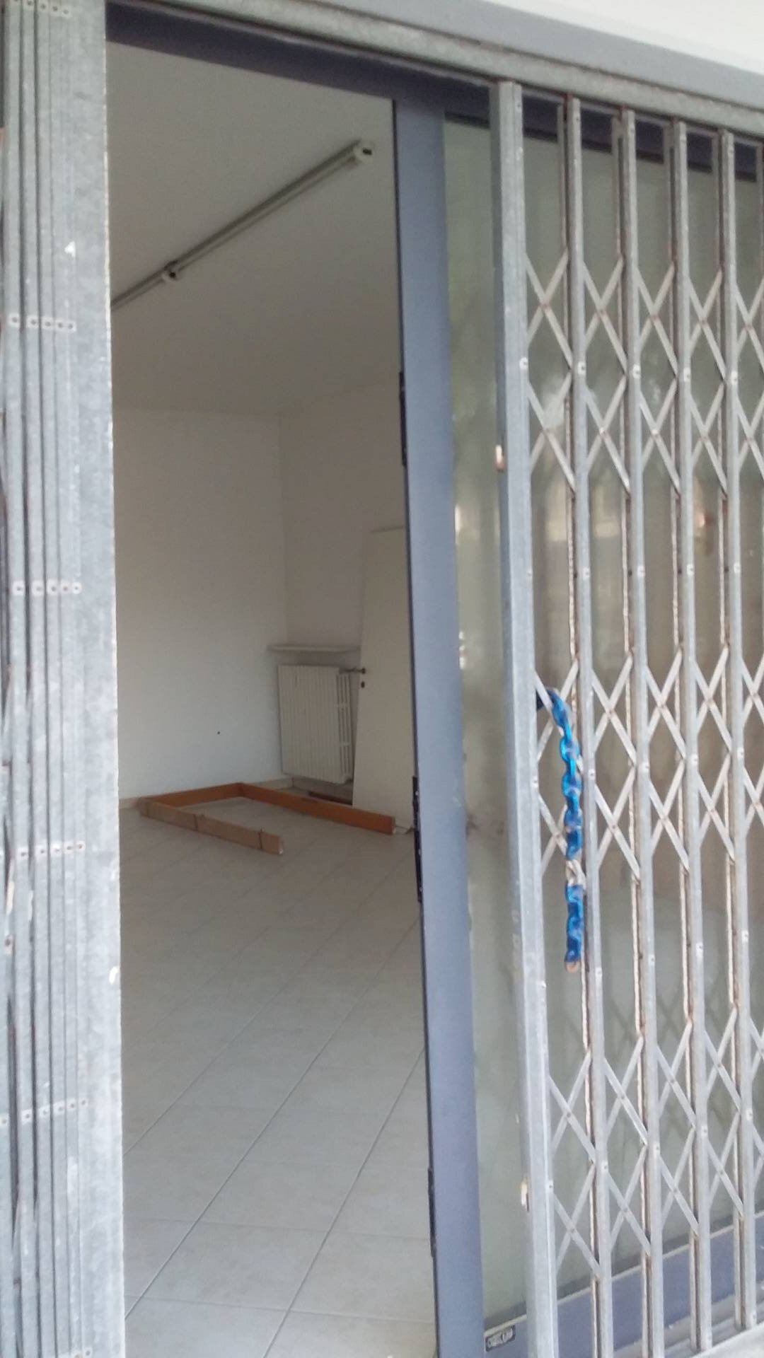 Foto 3 - Negozio VIA Alessandro Volta
 
5, Gatteo - foto 3