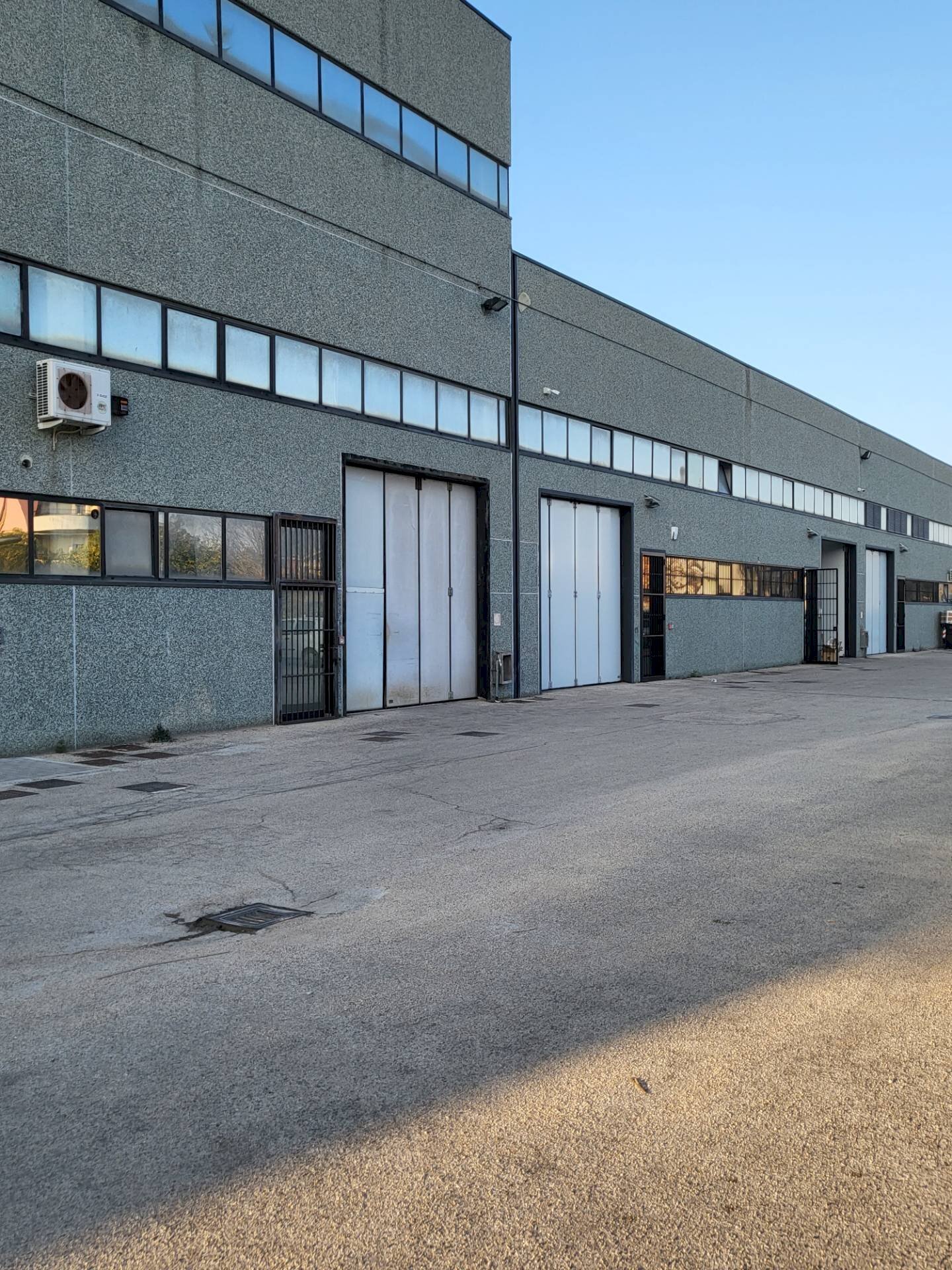 Foto 3 - Capannone Via Fosso Foreste
 
10, Montesilvano - foto 3