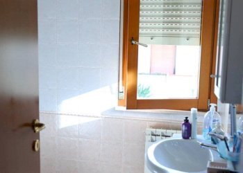 Foto 12 - Appartamento Via Santa Teresa D'Avila
 
4, Montesilvano - foto 12