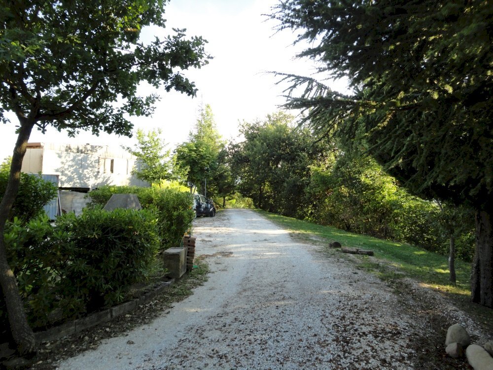 Foto 3 - Rustic Via Santa Maria Del Monte
 
18, Poggio San Marcello - photo 3