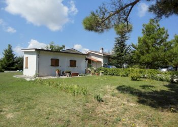 Foto 36 - Rustic Via Santa Maria Del Monte
 
18, Poggio San Marcello - photo 36