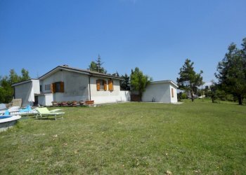 Foto 37 - Rustic Via Santa Maria Del Monte
 
18, Poggio San Marcello - photo 37