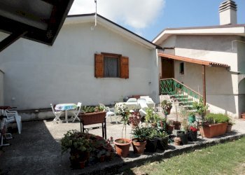 Foto 41 - Rustic Via Santa Maria Del Monte
 
18, Poggio San Marcello - photo 41