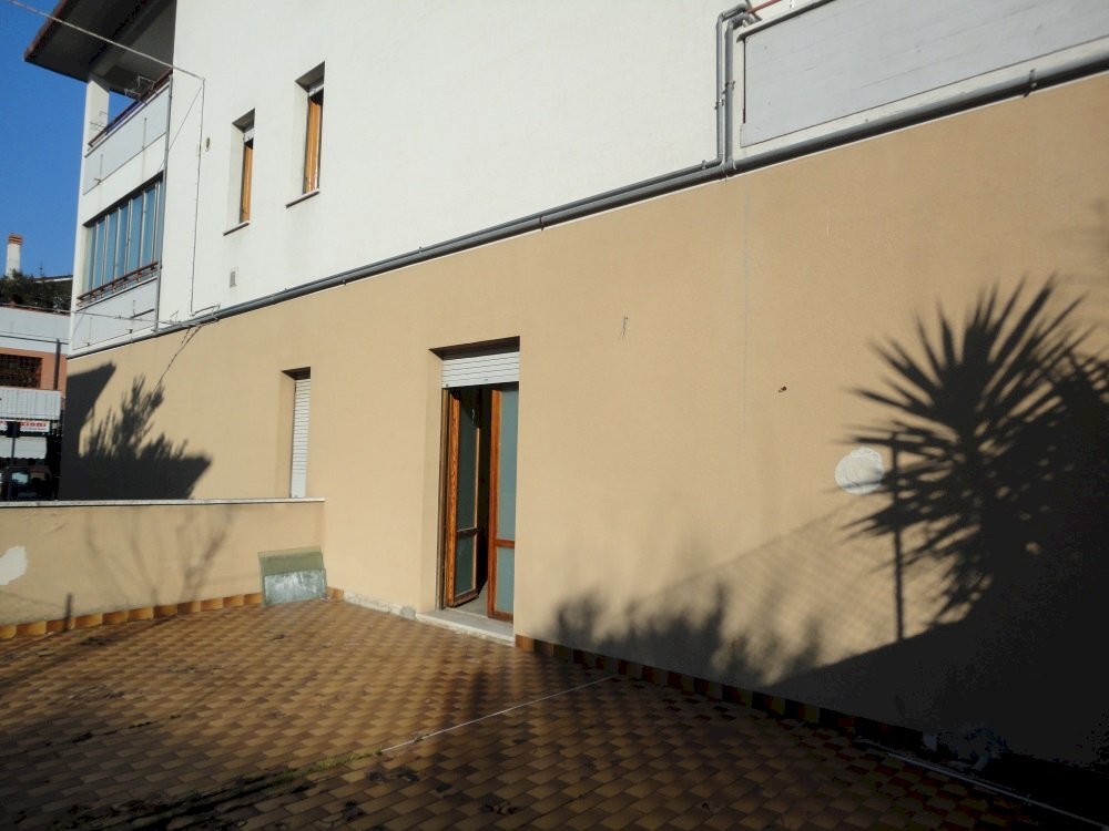 Foto 2 - Locale Commerciale Via Silvio Pellico, Castelbellino - foto 2