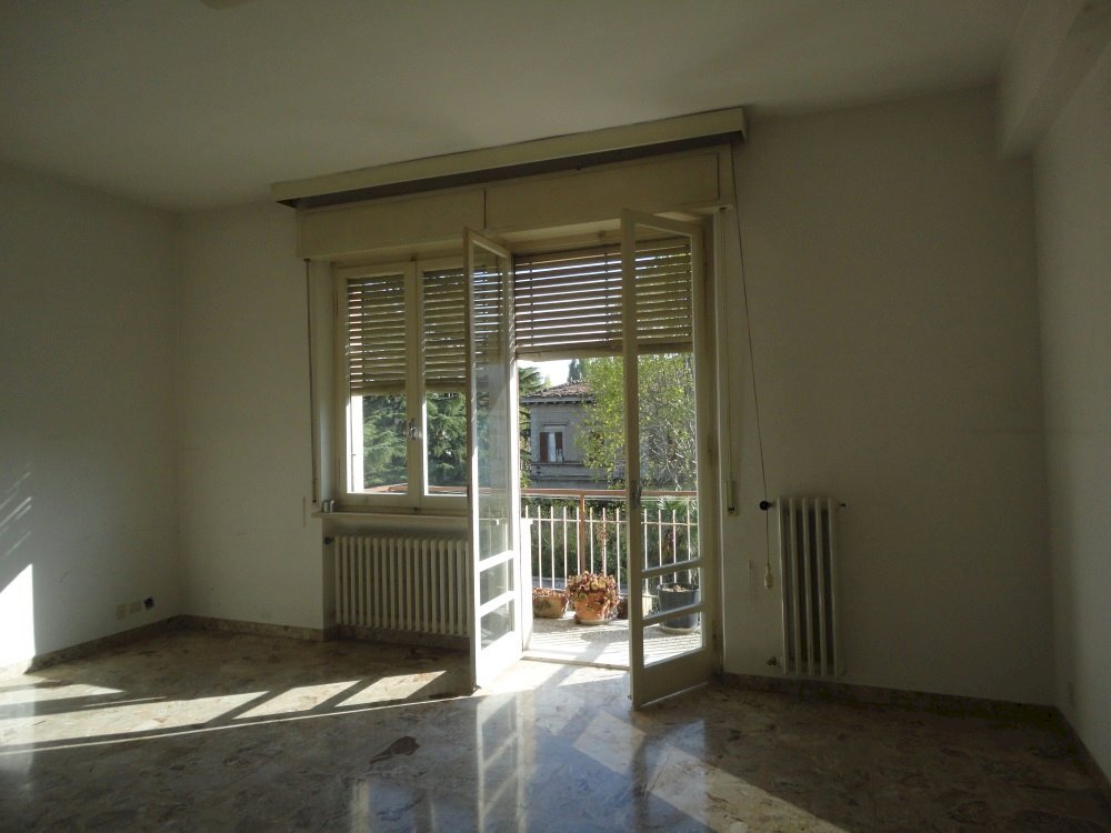 Foto 2 - Trilocale Sante Ferrari
 
2, Jesi - foto 2