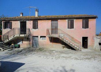 Foto 20 - Azienda agricola Colle Ravara
 
27, Serra de' Conti - foto 15