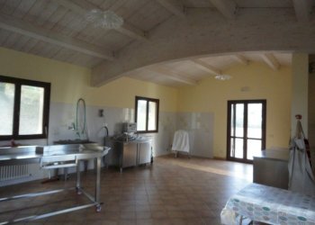 Foto 4 - Villa XXV aprile
 
63, Castelplanio - foto 4