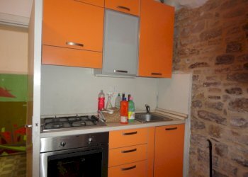 Foto 3 - Appartamento Piazza Ruggeri
 
4, Monte Roberto - foto 3