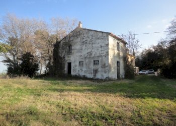 Foto 5 - Rustico via serra
 
73, San Marcello - foto 4