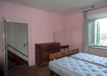 Foto 5 - Trilocale san ginesio
 
17, Arcevia - foto 5