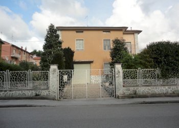 Foto 1 - Villa via San  Marcello
 
1, Jesi - foto 1
