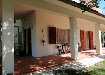 Foto 5 - Villa via fonte del ragosto
 
3, Ostra - foto 5