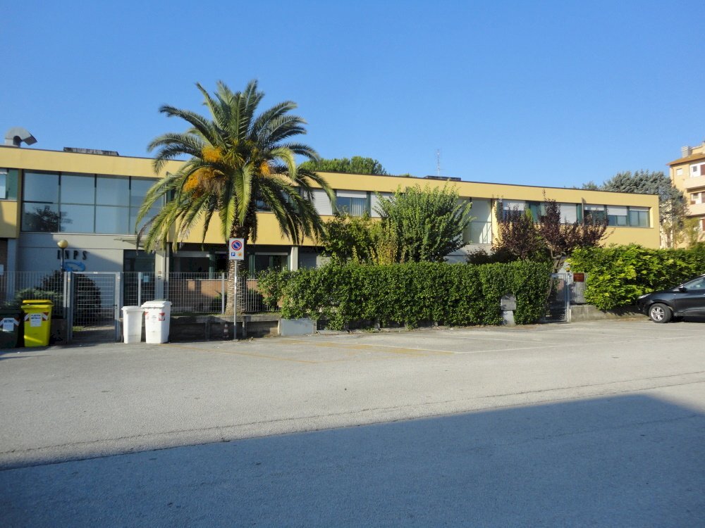 Foto 1 - Ufficio via  gallodoro
 
70, Jesi - foto 1