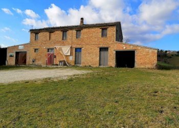 Foto 1 - Rustico Bia Breccione, Staffolo - foto 1