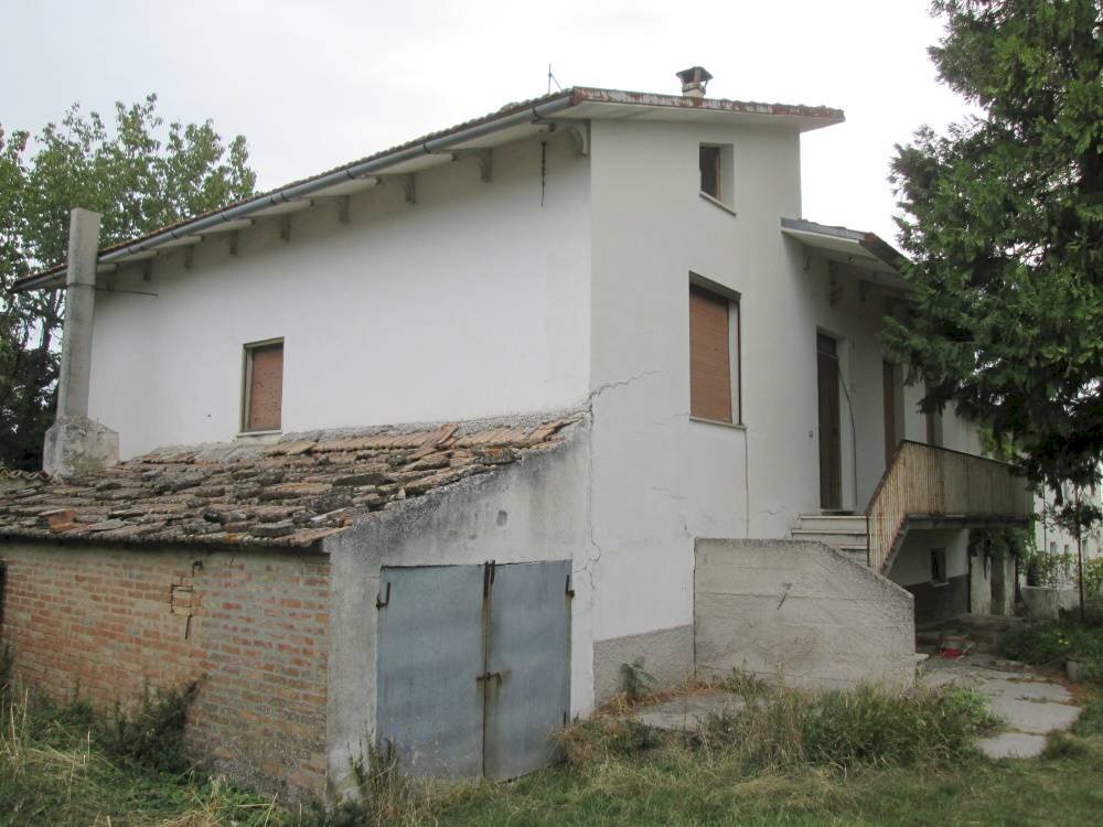 Foto 1 - Rustico Via Castellaro
 
8, Mergo - foto 1