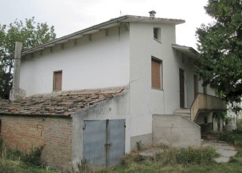 Foto 1 - Rustico Via Castellaro
 
8, Mergo - foto 1