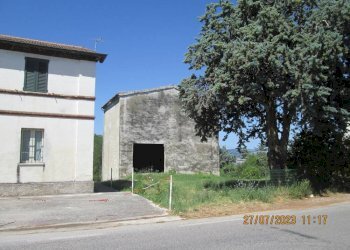 Foto 2 - Locale Commerciale Viale Liberta
 
56, Cupramontana - foto 2