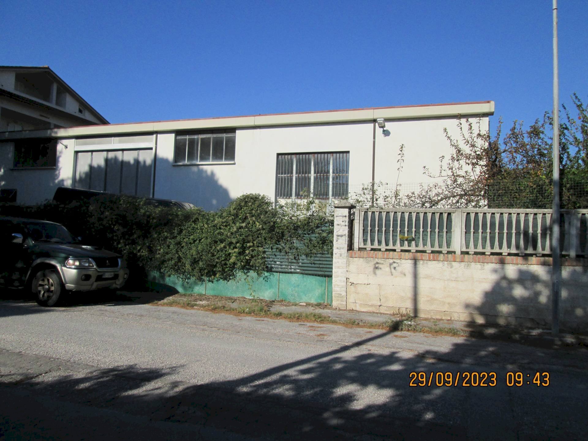 Foto 1 - Capannone Via Liguria, Monsano - foto 1